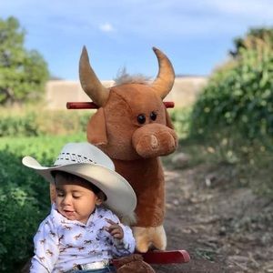 Meet your Posher, Pablo